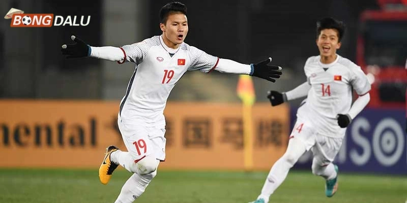 Các phẩm chất của tiền vệ là gì