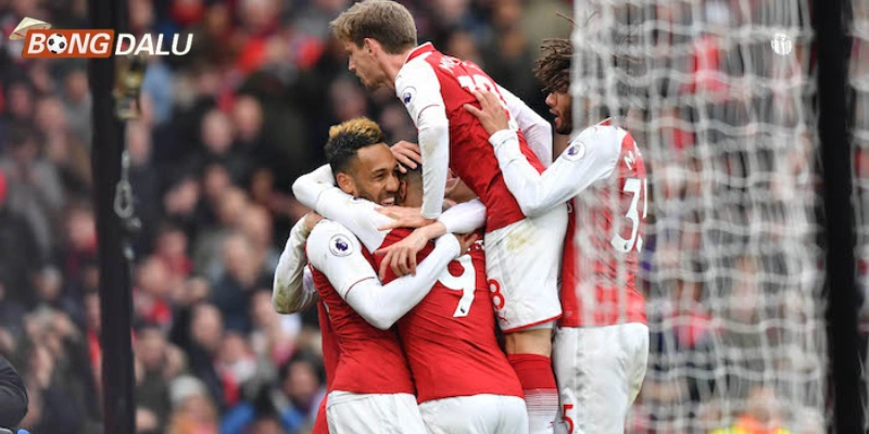 Những cầu thủ số 9 ảo xuất sắc