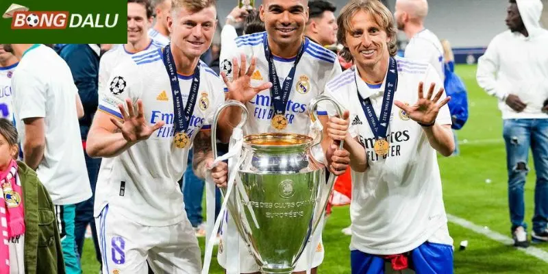 Những huyền thoại bất tử đã làm nên tên tuổi Real Madrid